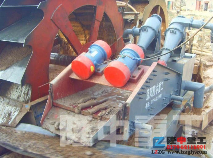 細沙回收機現場(chǎng).jpg